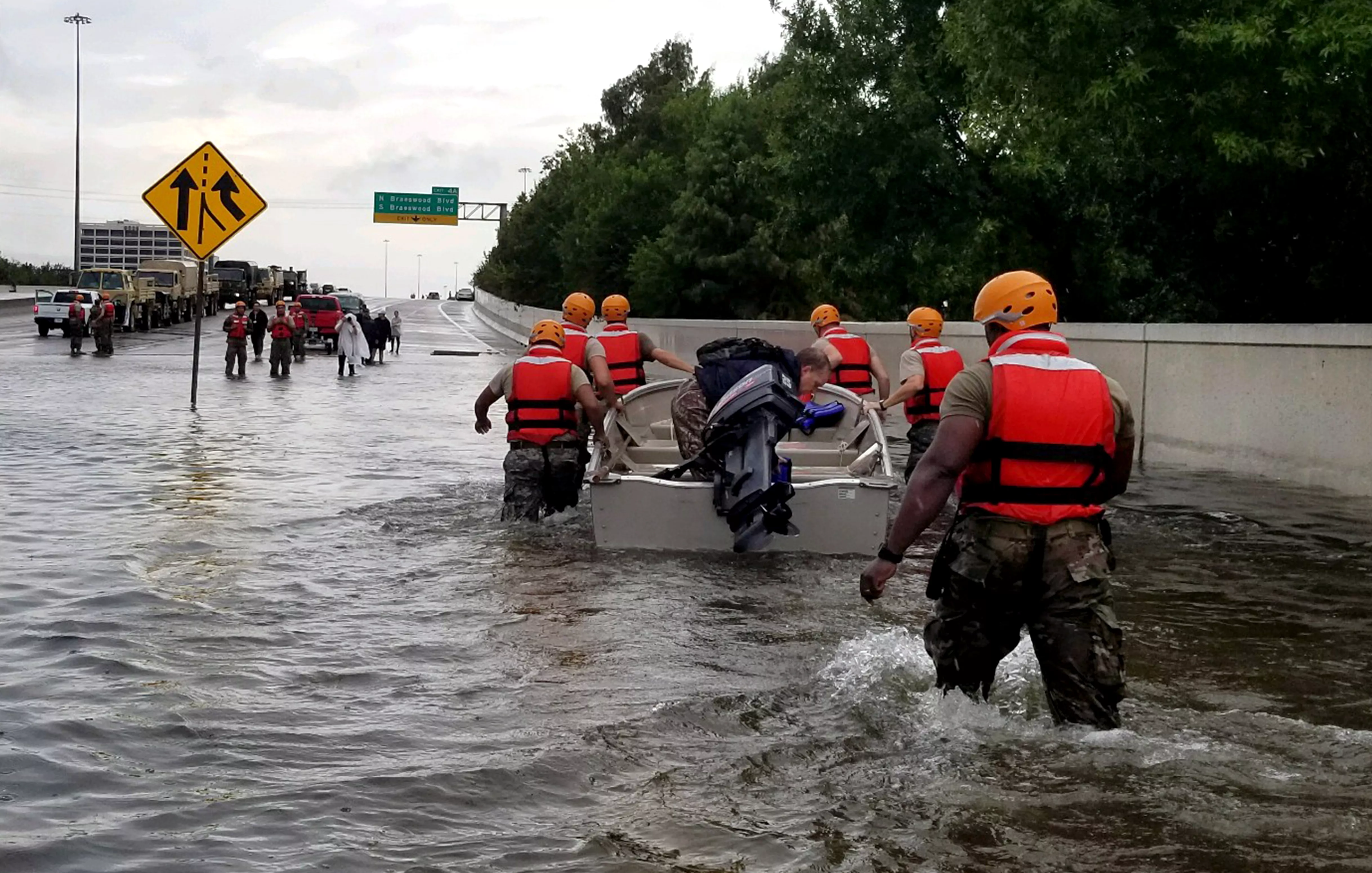 Texas Army National Guard respond to Hurricane Harvey