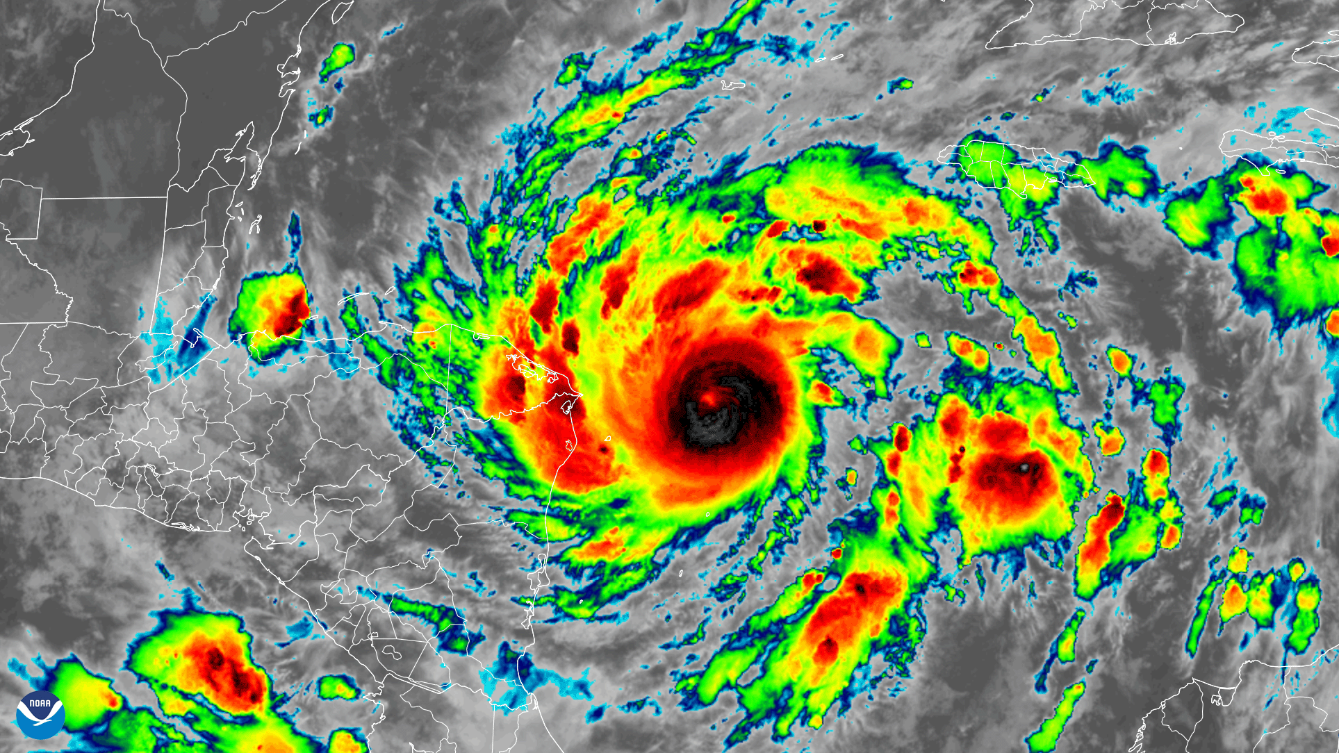 Sandwich imagery of Hurricane Eta, GOES East satellite, Nov. 2020. 