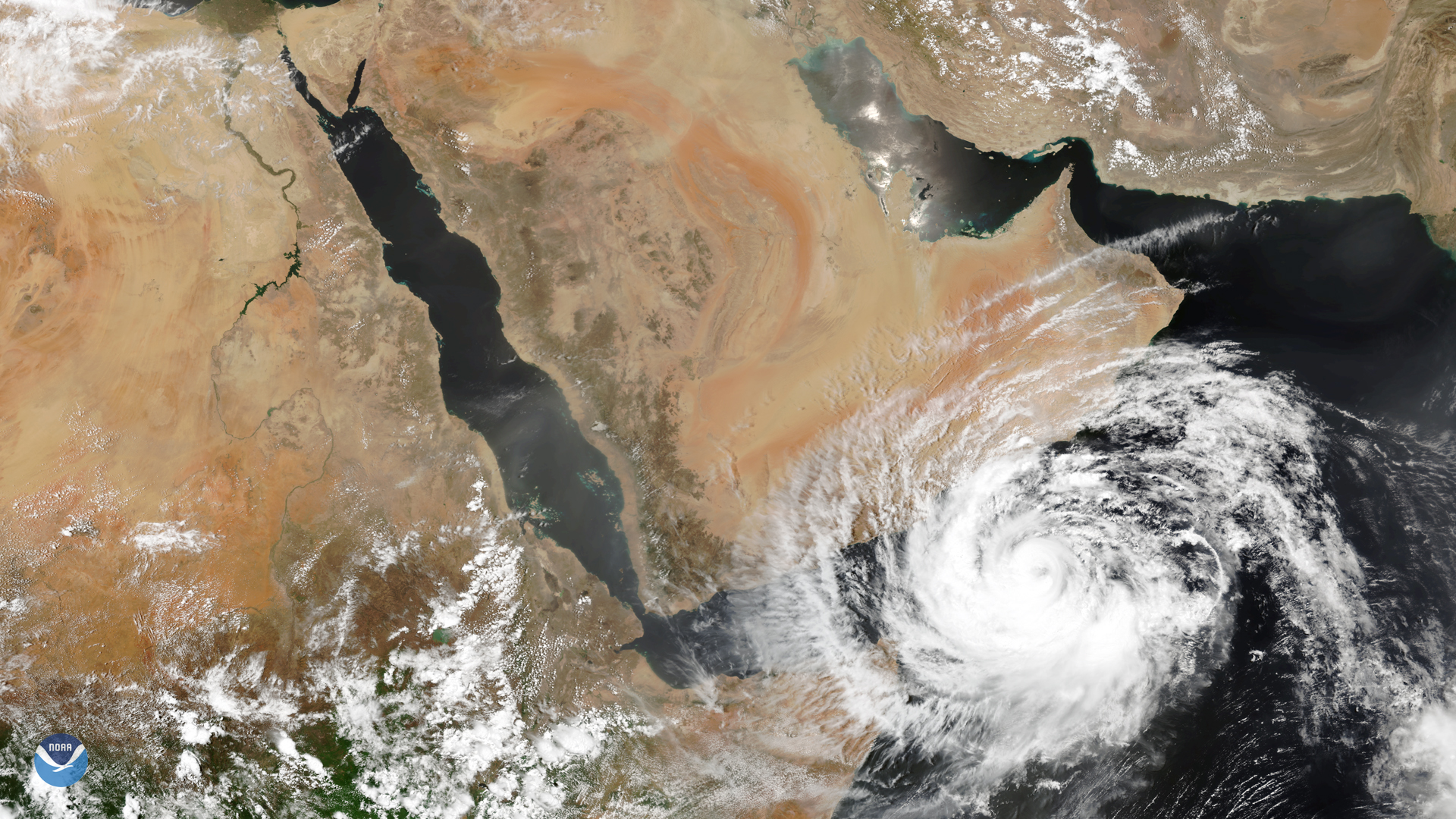 Severe Tropical Storm Mekunu in the Arabian Sea