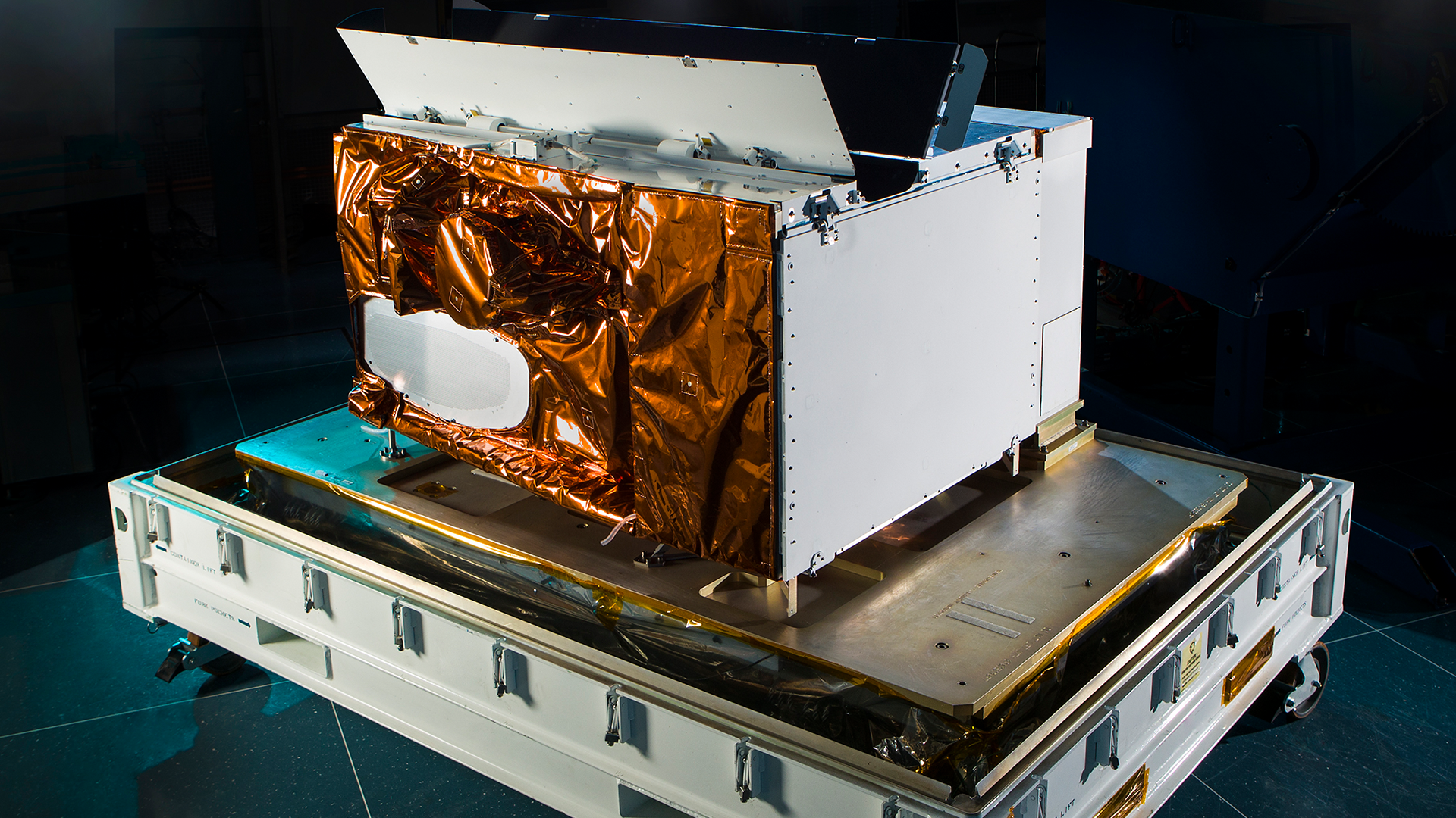 Visible Infrared Imaging Radiometer Suite (VIIRS)