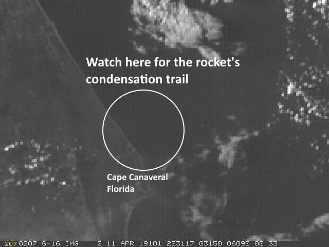 Imagery sequence of the trail left from the Falcon Heavy rocket launching