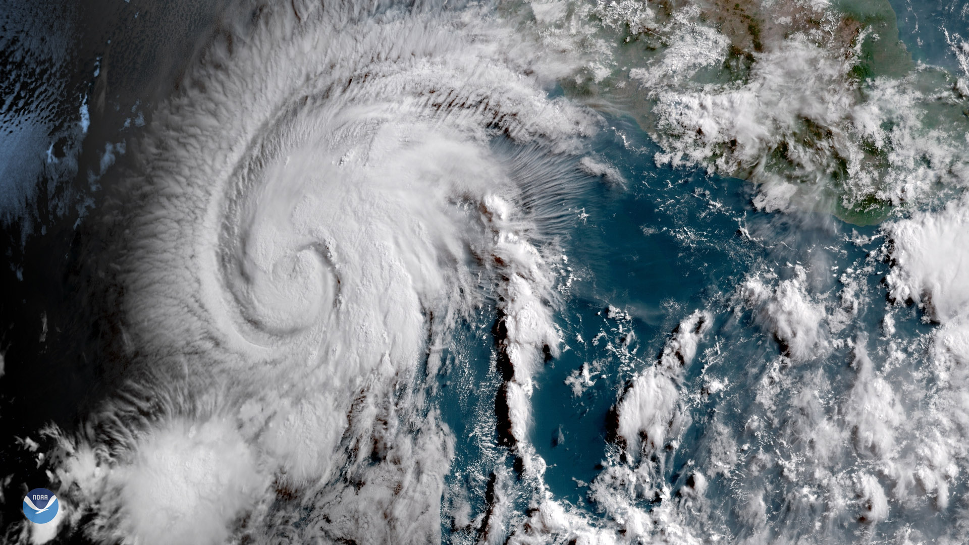 Hurricane Aletta in the Eastern Pacific