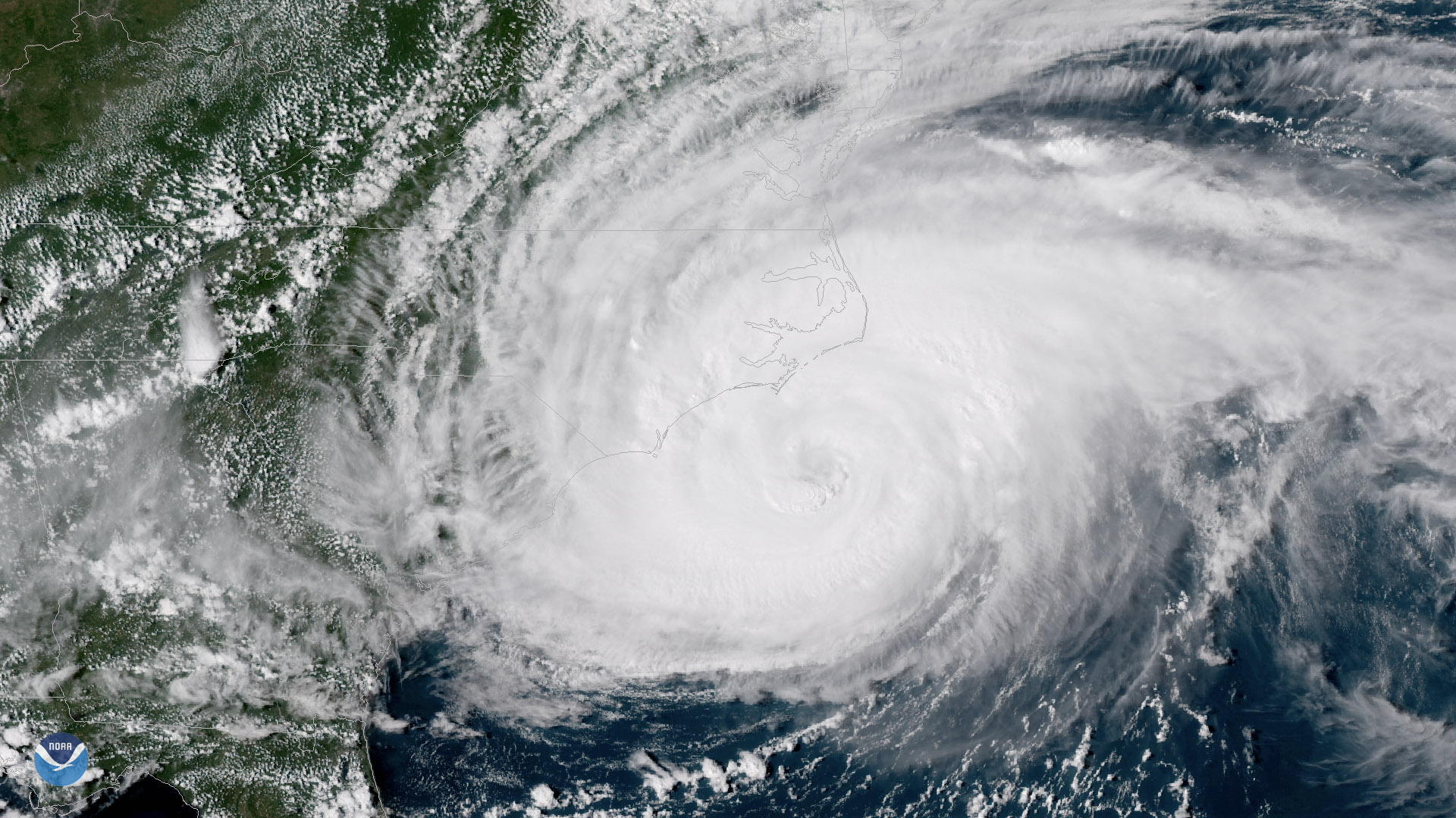Hurricane Florence Nearing the North Carolina Coast