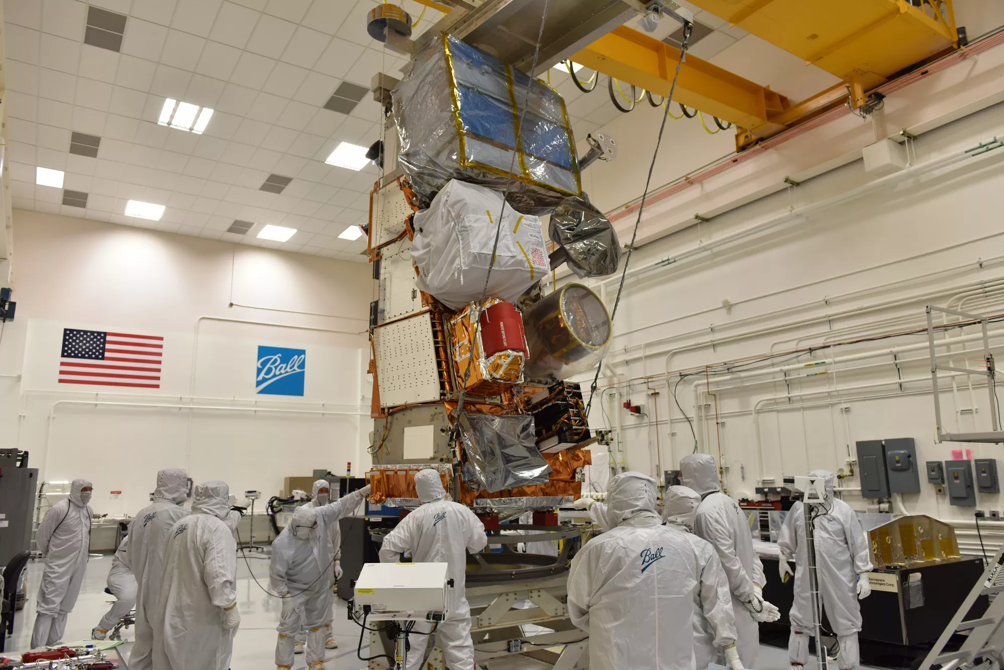 Image of JPSS-1 and ULA Delta II finish fitting check