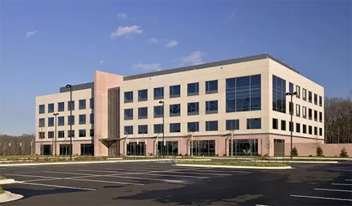 Image of a college building