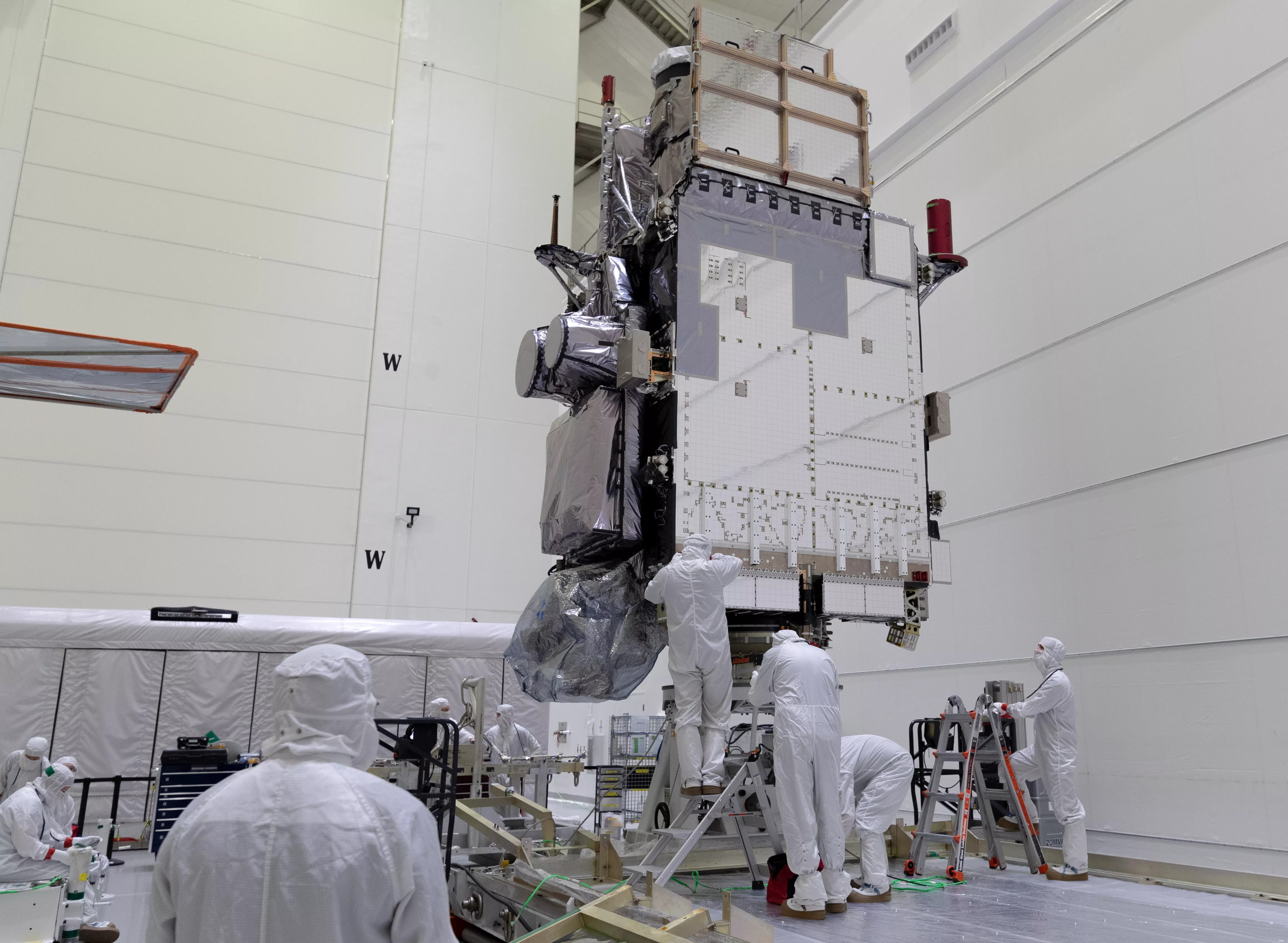 GOES-U on stand
