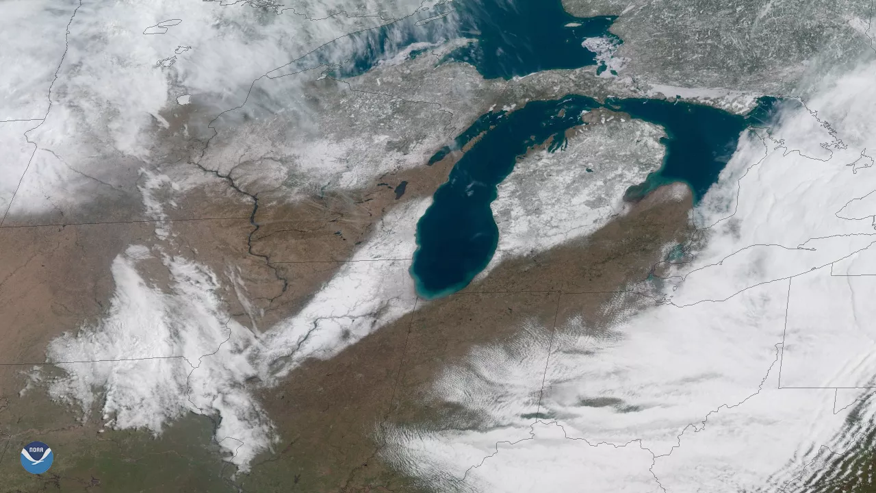 View of snow-covered central Illinois and northeast Michigan