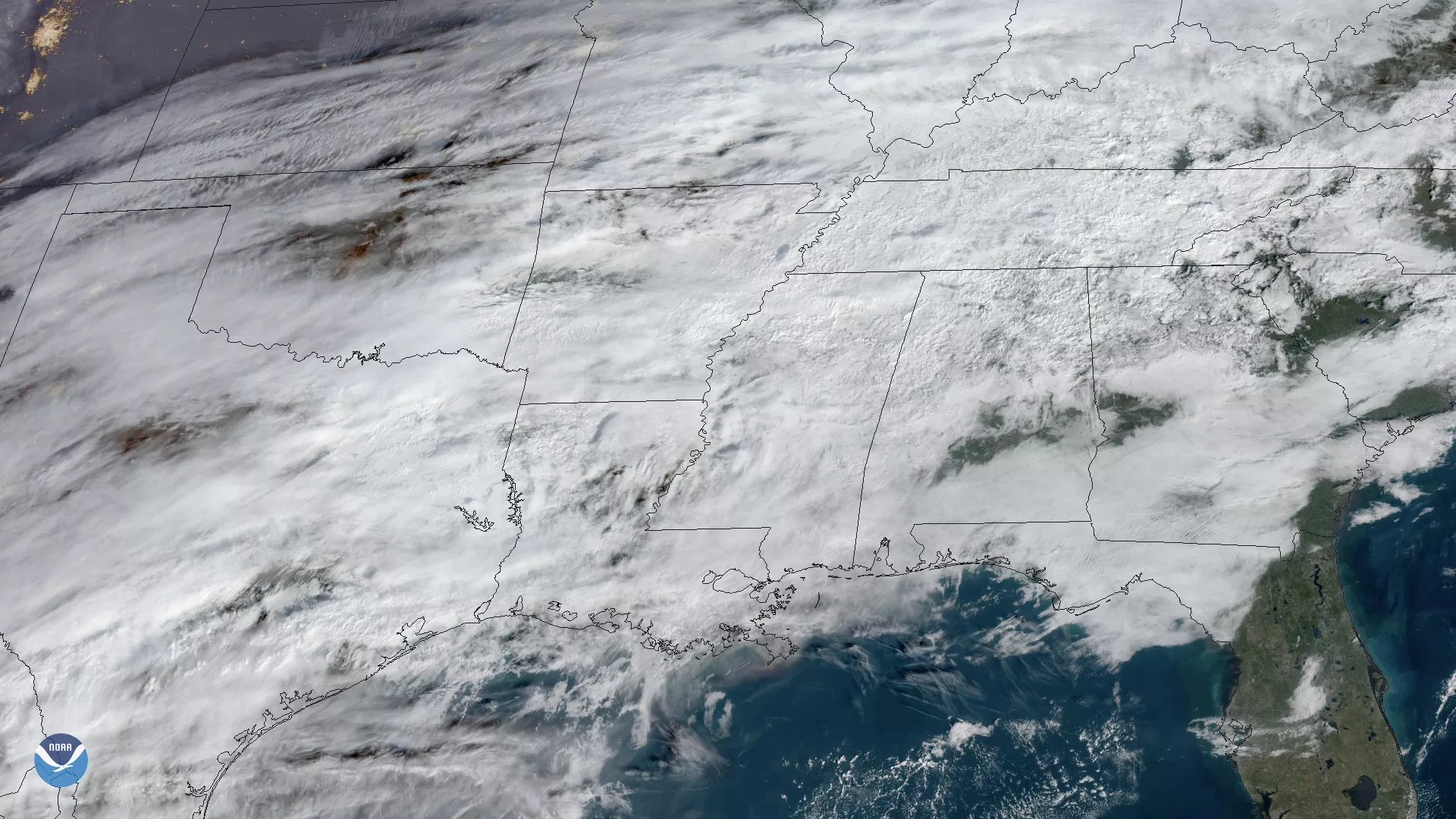 GOES East GeoColor imagery of the Mississippi River Delta and Mobile Bay under heavy cloud cover, Jan. 2020. 