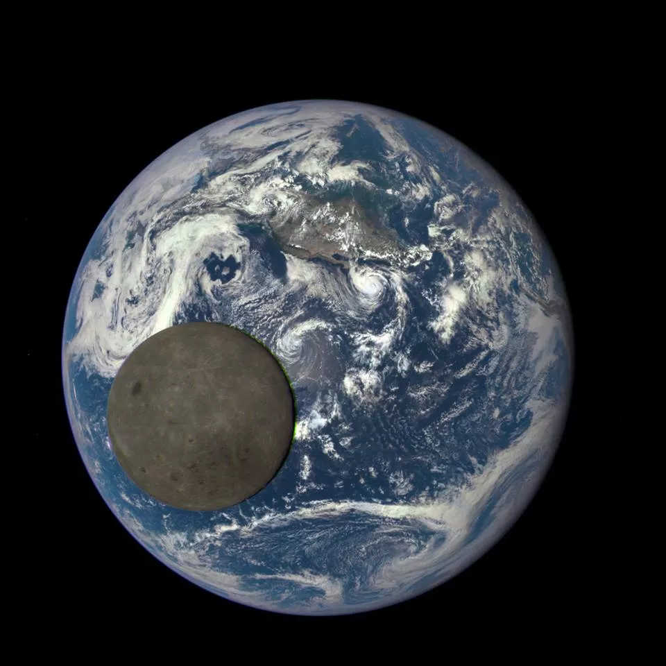 Image of the earth and moon