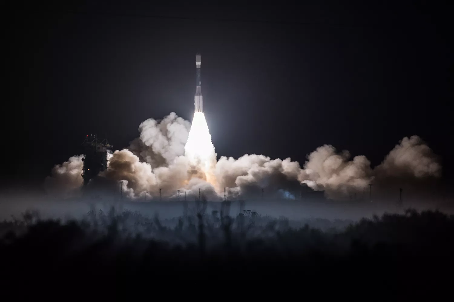 Nighttime photo of JPSS 1 liftoff.